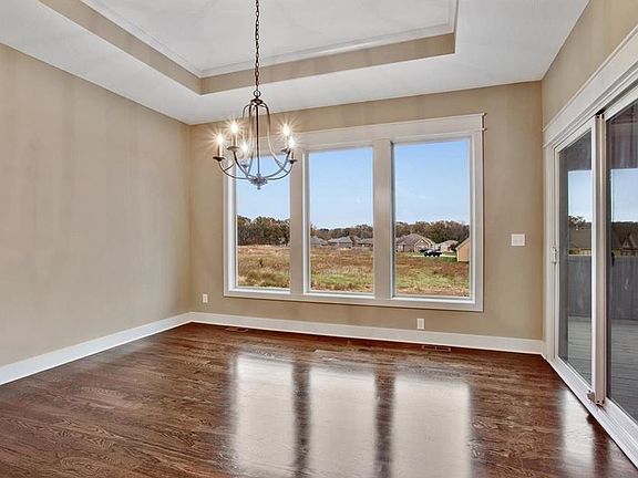 5th image of 1200 Papaw Ln