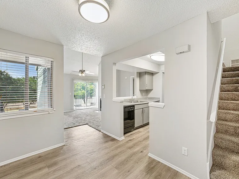 Colinas Pointe — Photo 38