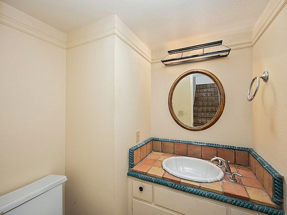 4th image of 3290 Via Alicante
