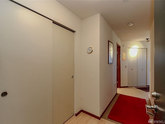 4th image of 12334 31st Ave NE APT 502