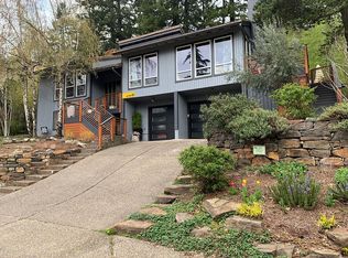 5817 SW Alfred St, Portland, OR 97219