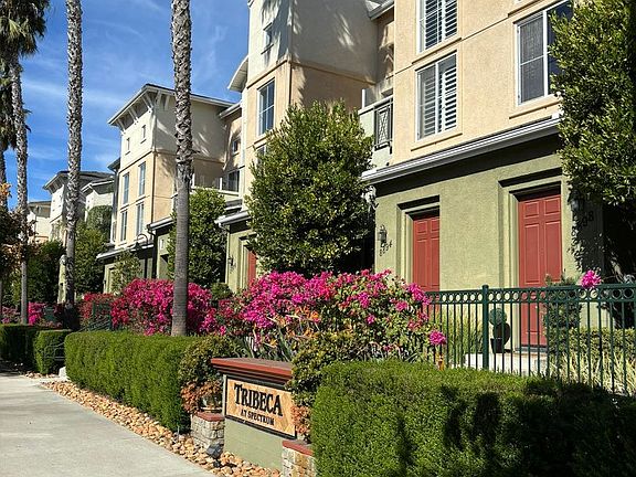3rd image of 8729 Tribeca Cir