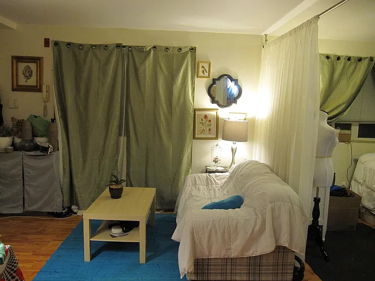 1815 E Pike St #102 — Photo 6