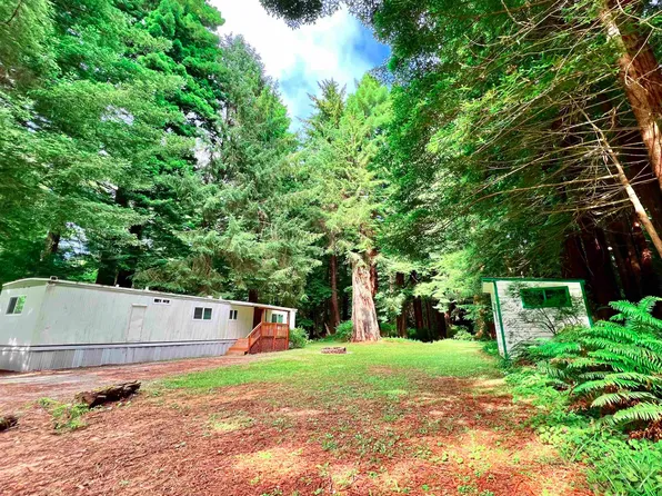 1700 Ferndale Ln, Crescent City, CA 95531