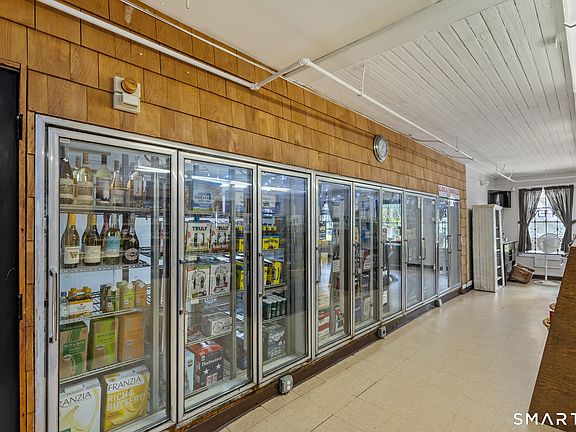4th image of 8 Palmer Road