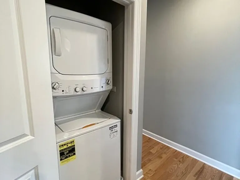 6204 S Kimbark Ave — Photo 28