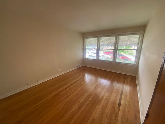 4th image of 8227 Keating Ave #1B