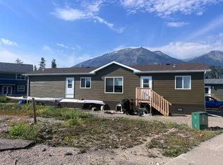 1035 N Lodgepole St, Jasper, AB T0E 1E0