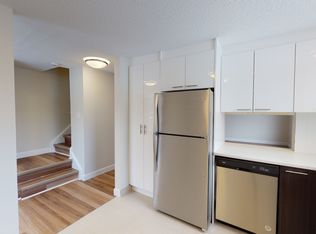 Ogilvie, Ottawa, ON K1J 7N7
