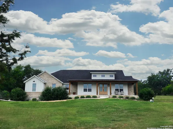 620 Windway, Spring Branch, TX 78070