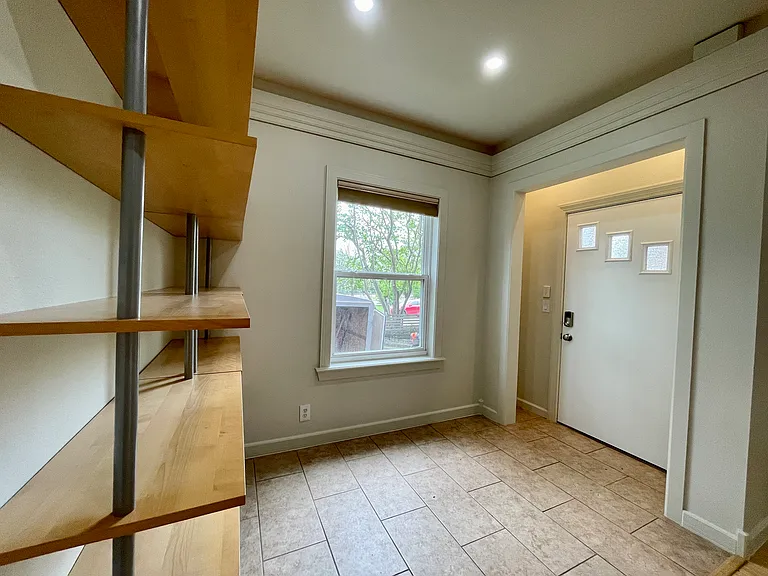 4718 Depew Ave #A — Photo 5