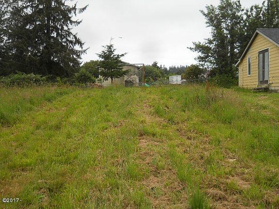 5th image of 2589 E Alsea Hwy
