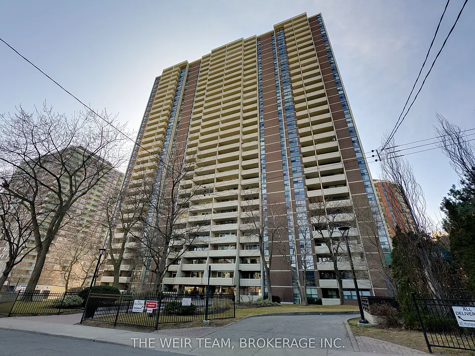 40 Homewood Ave #905