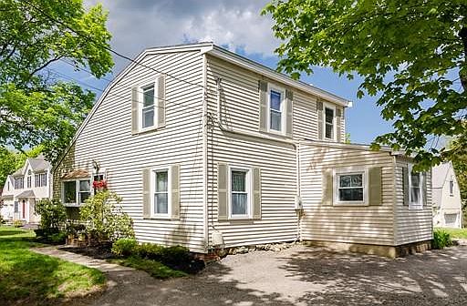 2nd image of 46 Beal Ct