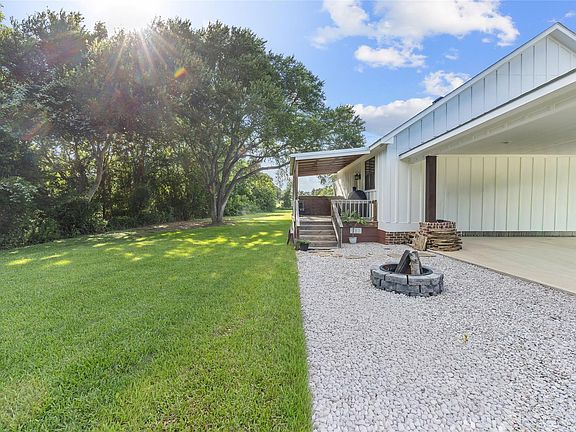 4th image of 2021 Strangmeier Rd