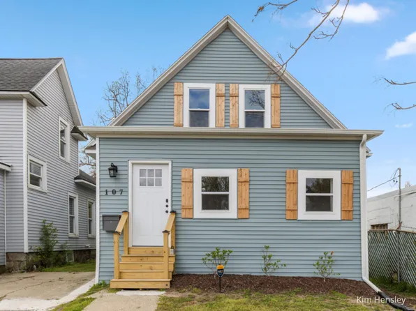 107 E Congress St, Belding, MI 48809