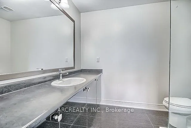 79 Baldry Ave — Photo 42