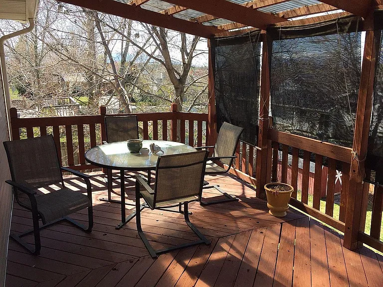 10276 S Locksley Rd — Photo 22