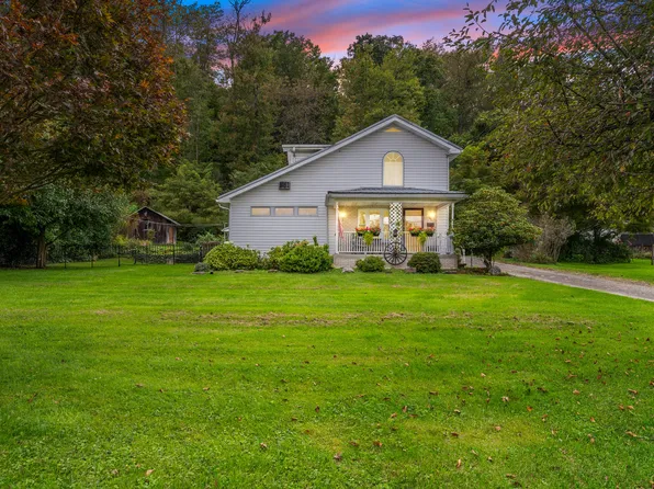 607 Susquehanna Ave, Curwensville, PA 16833