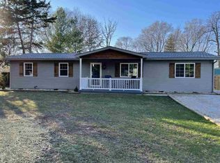 7047 S Saginaw Pl, Terre Haute, IN 47802