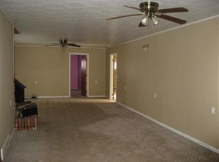 8725 E 1450th St, Macomb, IL 61455