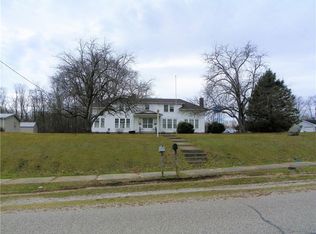 509 W Curtis St, Cayuga, IN 47928