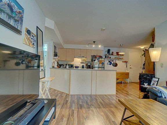 5th image of 180 N Kananaskis Way #110