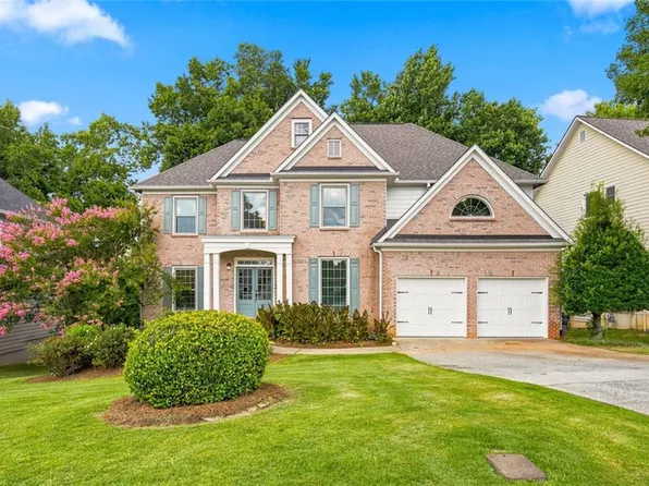 1073 Hopedale Ln, Lawrenceville, GA 30043