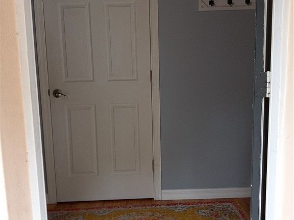 5th image of 869 N Rembrandt Way #313