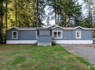 6380 Overland Trl, Maple Falls, WA 98266