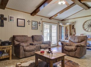 400 SW 16th St, Seminole, TX 79360