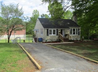 613 Meadowbrook Rd, Kings Mountain, NC 28086