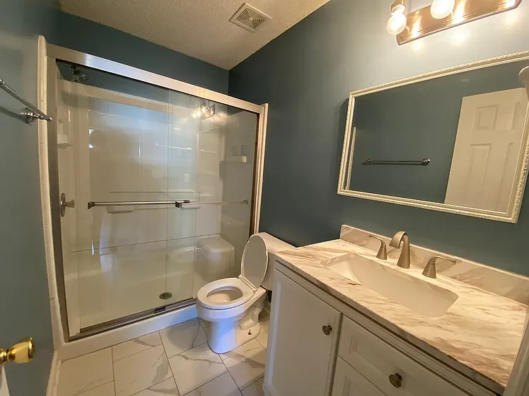 722 Cindy Ln — Photo 11