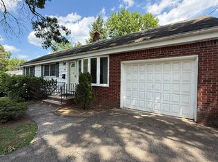 146 Heatherhill Rd, Cresskill, NJ 07626