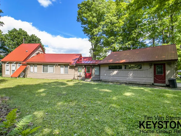 21800 M 115, Tustin, MI 49688