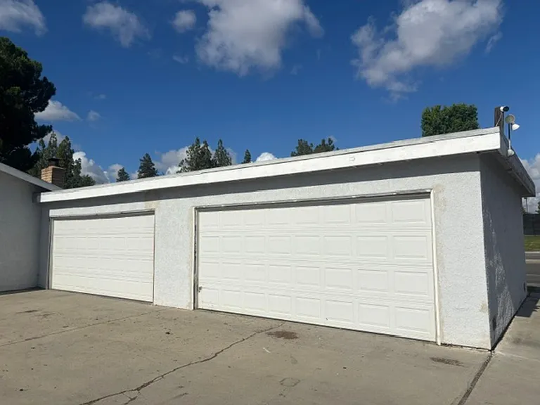 8012 N Laurelglen Blvd #C — Photo 4