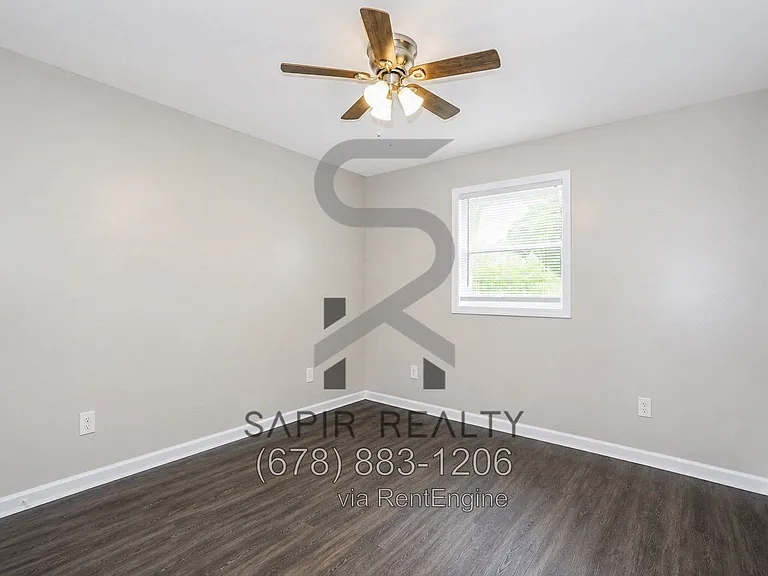 371 Lanier St NW #4 — Photo 9