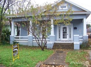 820 Melba St, Dallas, TX 75208