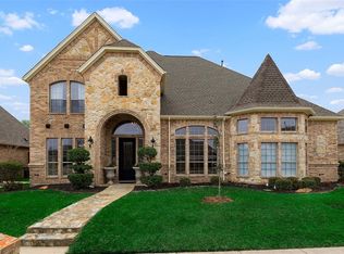 8008 Oak Knoll Dr, North Richland Hills, TX 76182