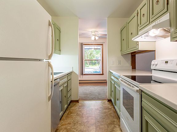 2nd image of 5101 Mineral Point Rd APT 8