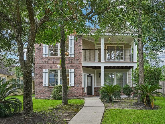 3rd image of 90 Panterra Way