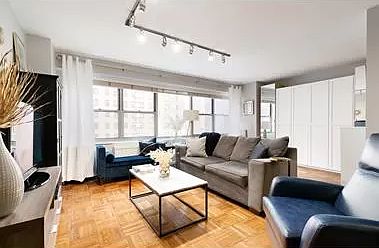 3rd image of 400 E 56th St APT 4A