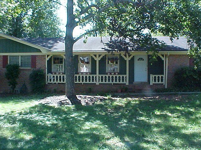 1st image of 1764 Poplar St SE