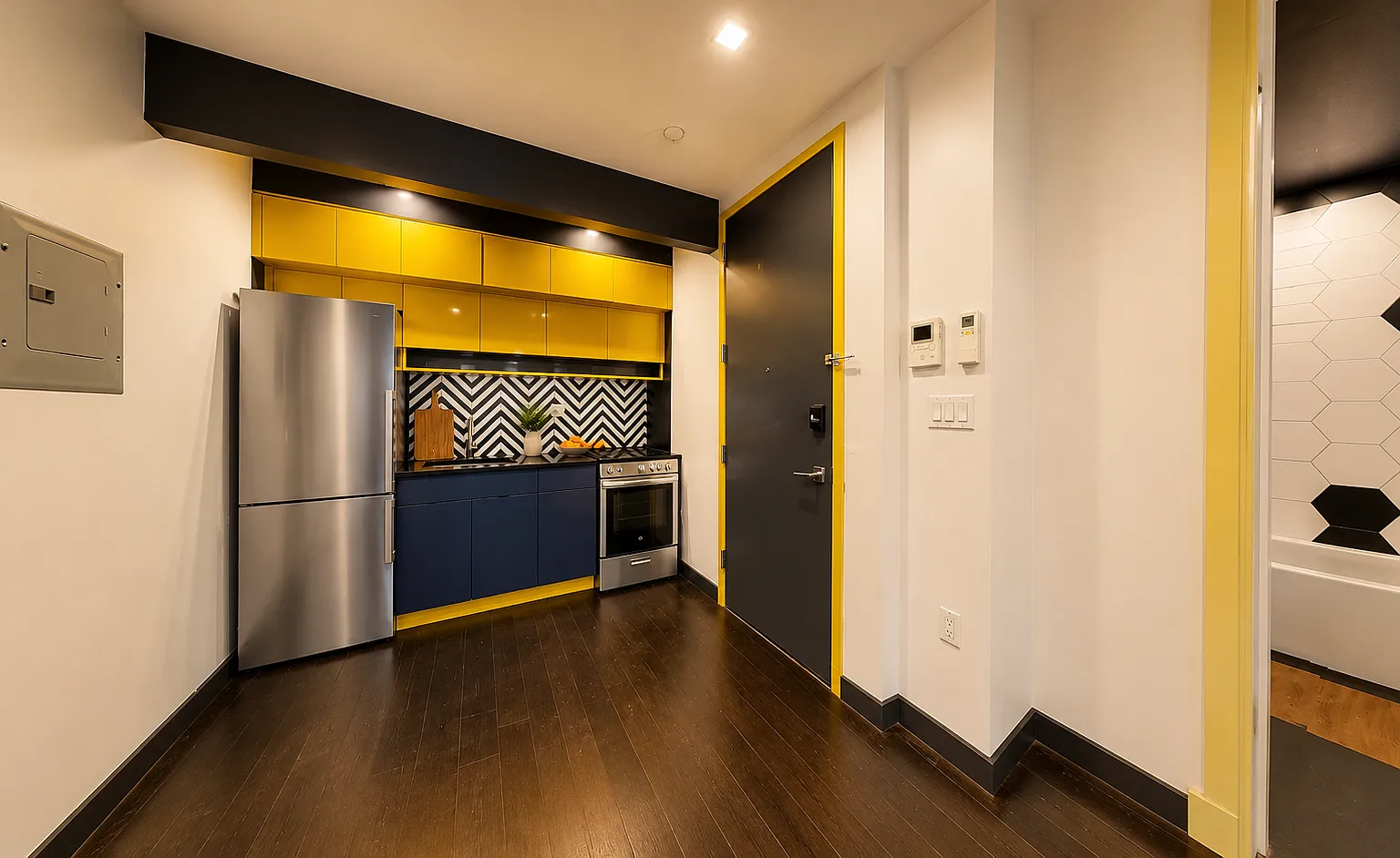 1296 Park Place — Photo 3