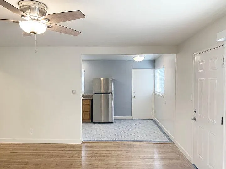 2412 Palmetto Ave #1 — Photo 6