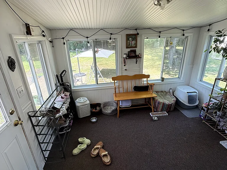 248 Douglas Pike #2 — Photo 8