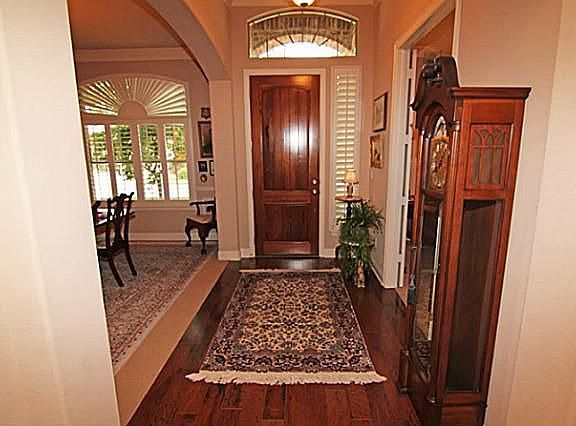 3rd image of 353 Pine Valley Dr