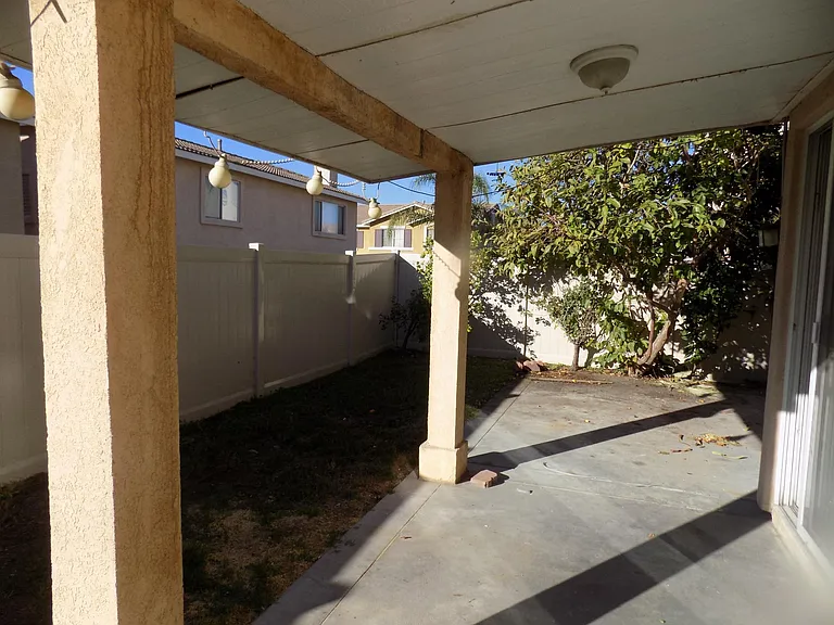 11833 Worcester Dr — Photo 28