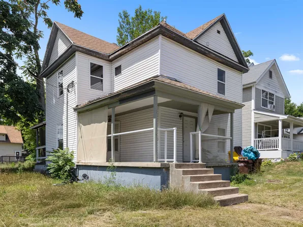 402 Irving Ave, Rockford, IL 61101