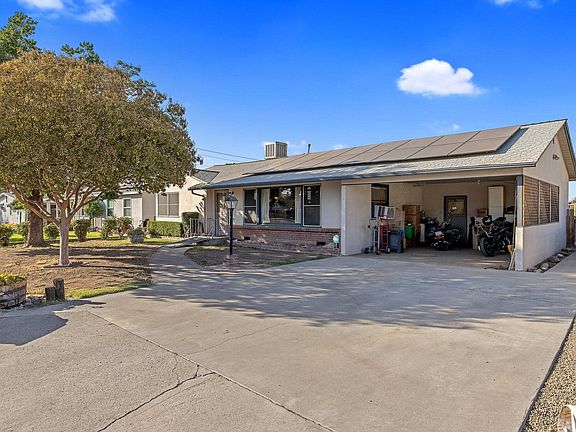 3rd image of 2932 E College Avenue